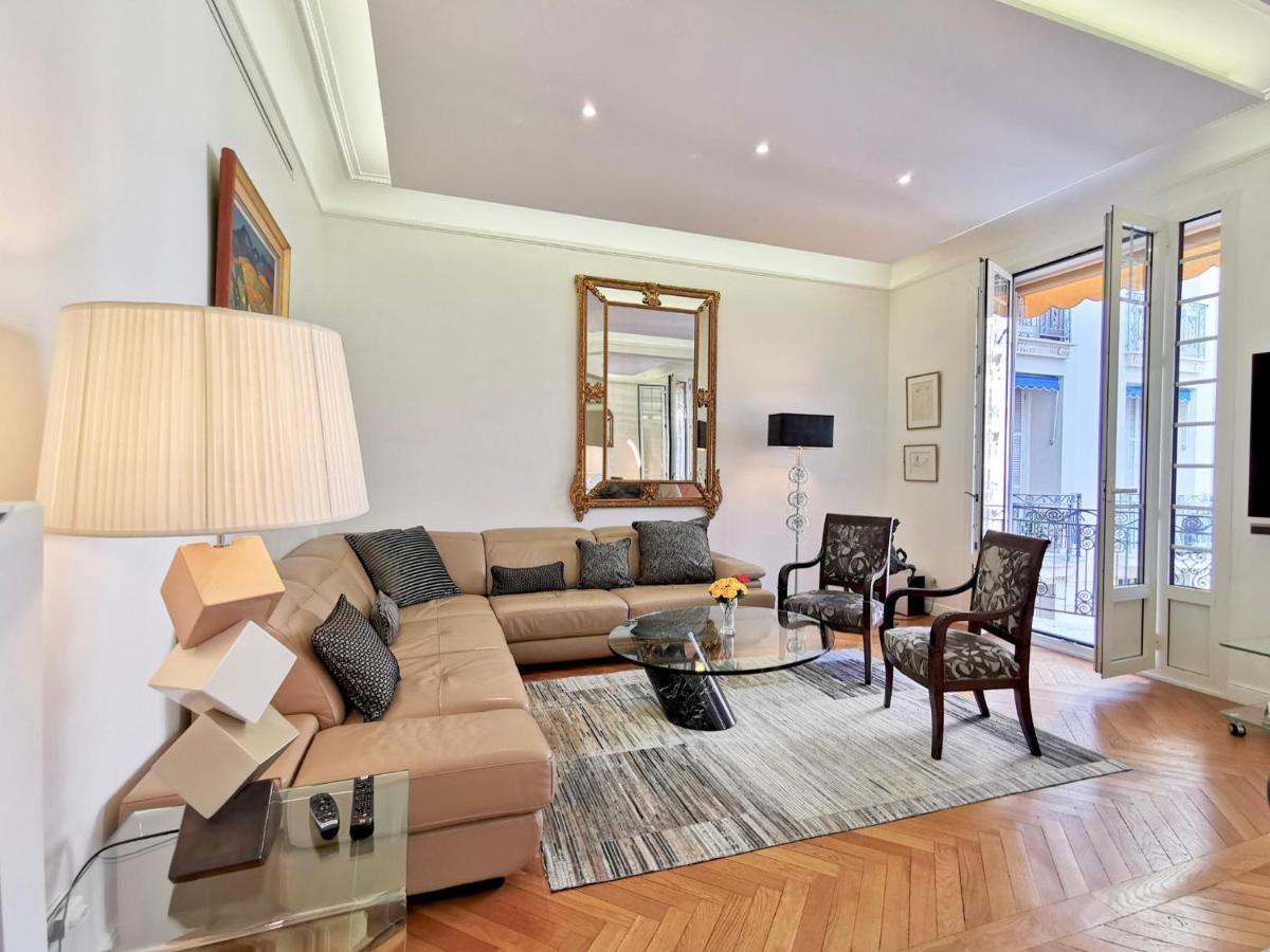 Luxury Baquis Apartment Nice Luaran gambar