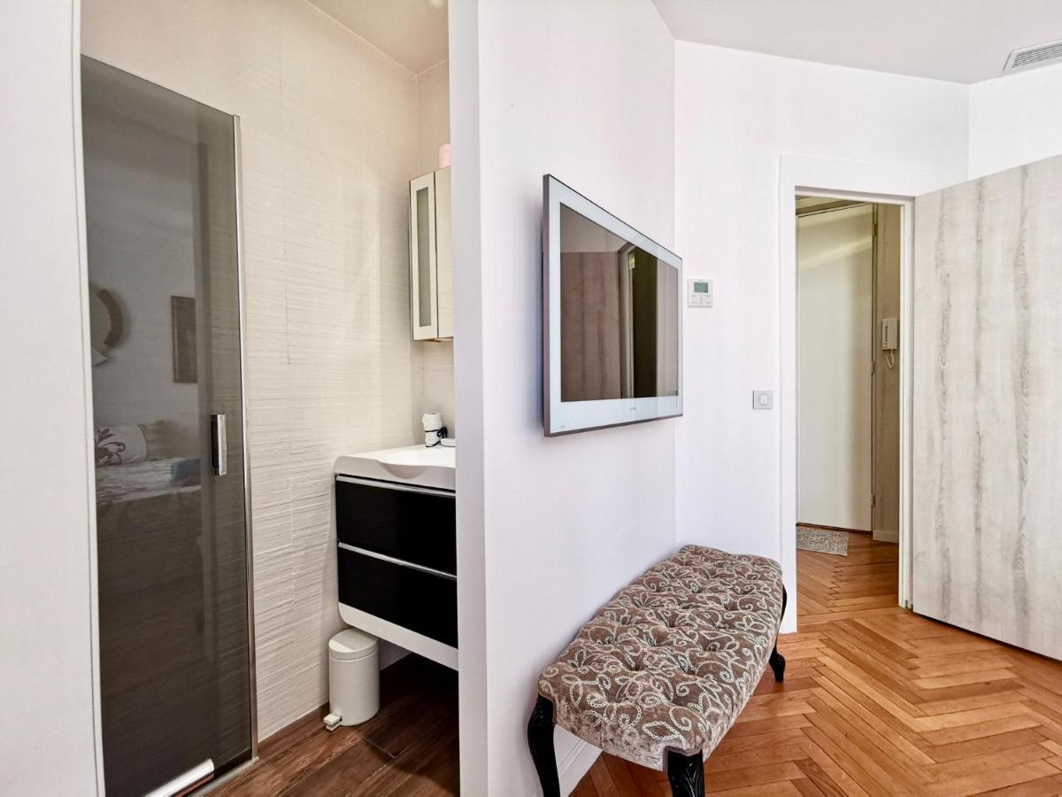 Luxury Baquis Apartment Nice Luaran gambar